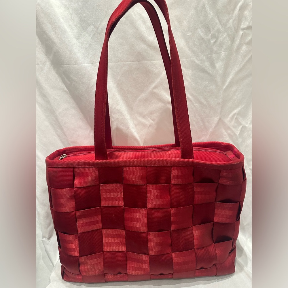 Harvey’s Original RARE Red Seatbelt Bag 16”x11” - Picture 5 of 13